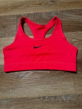 Nike Women's Dri-FIT Racerback Sports Bra - Hot Pink
